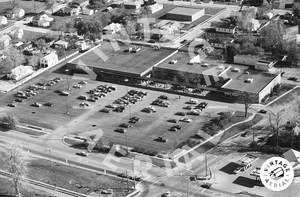 Rockwood Market Place - 1984 Photo (newer photo)